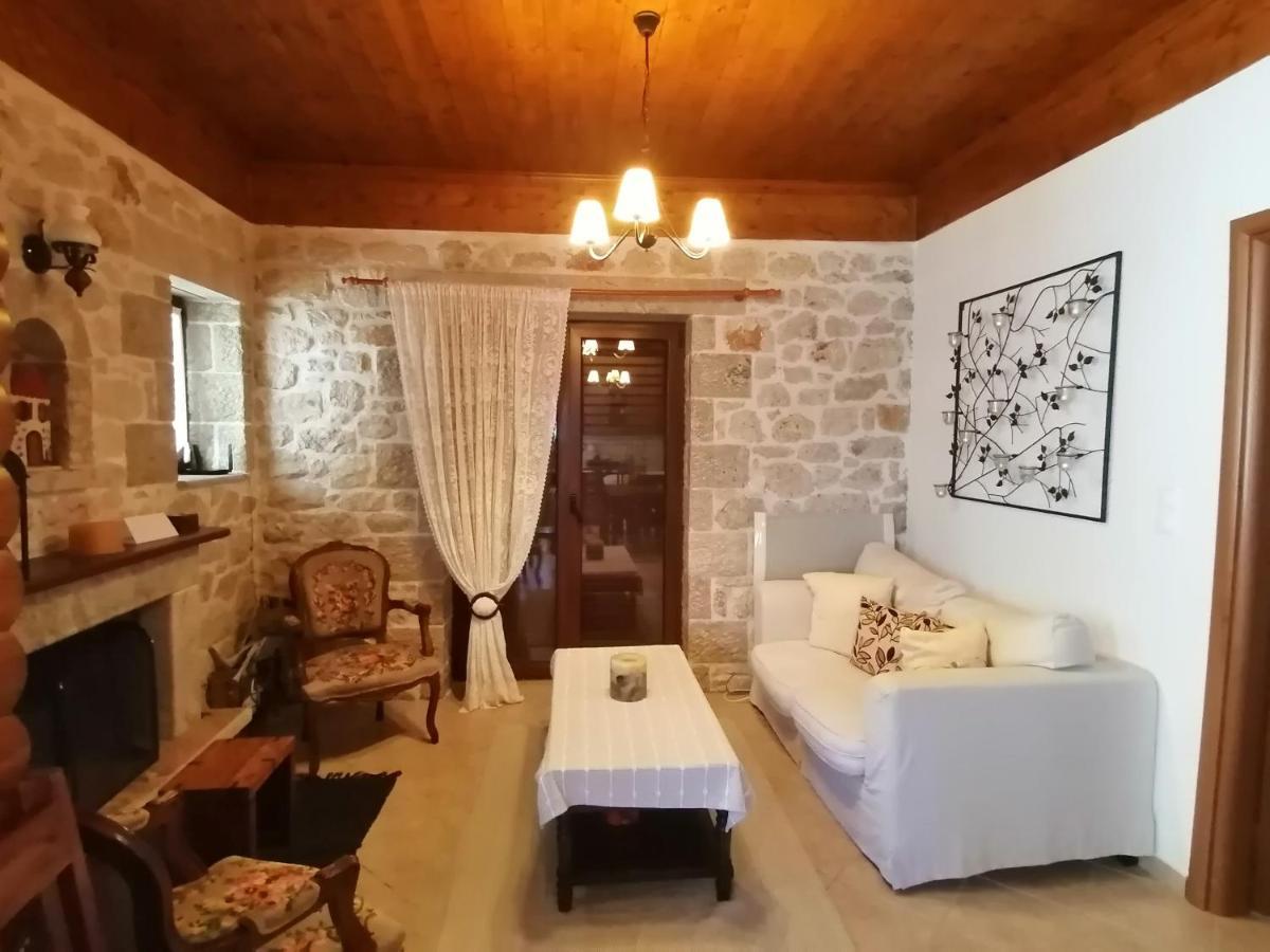 Stonehouse Dome Lagadia Villa Langadia Exterior foto