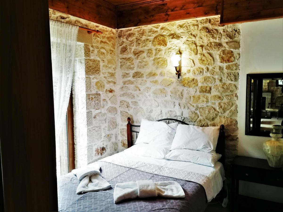 Stonehouse Dome Lagadia Villa Langadia Exterior foto